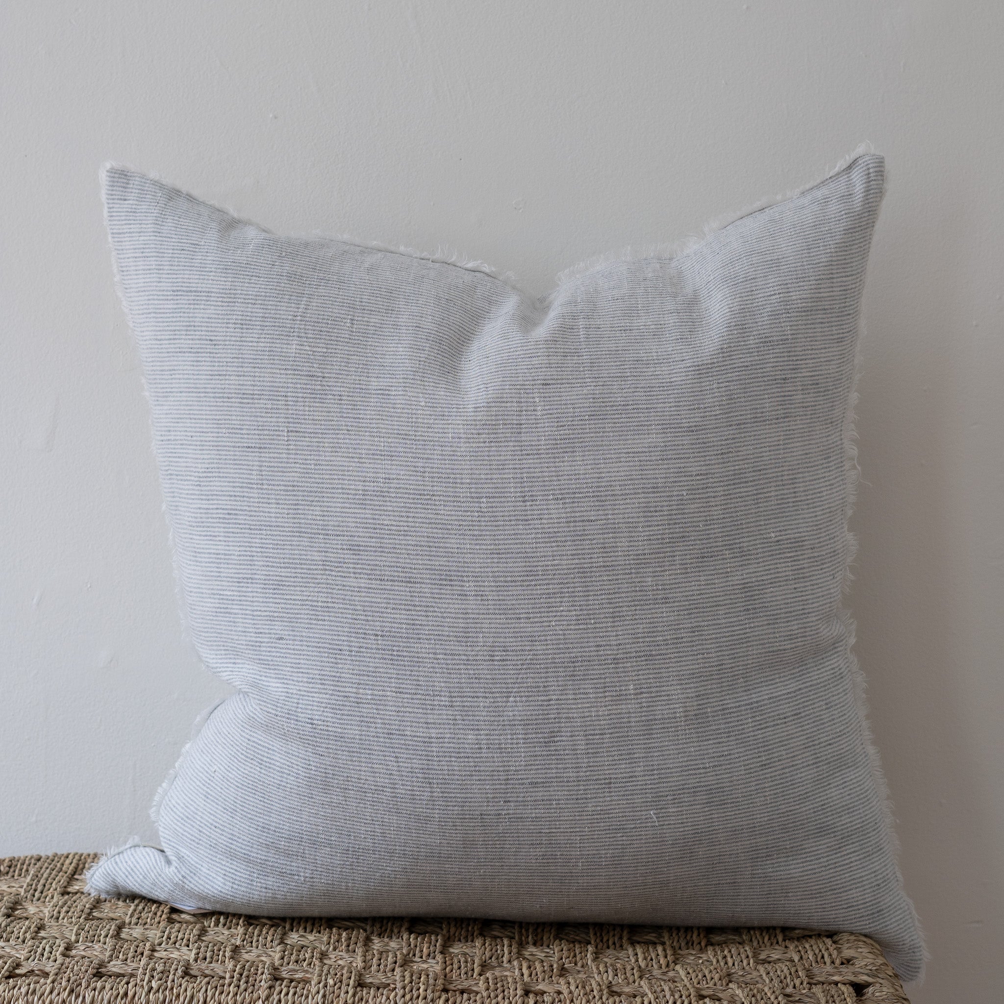 Lina Linen Pillow