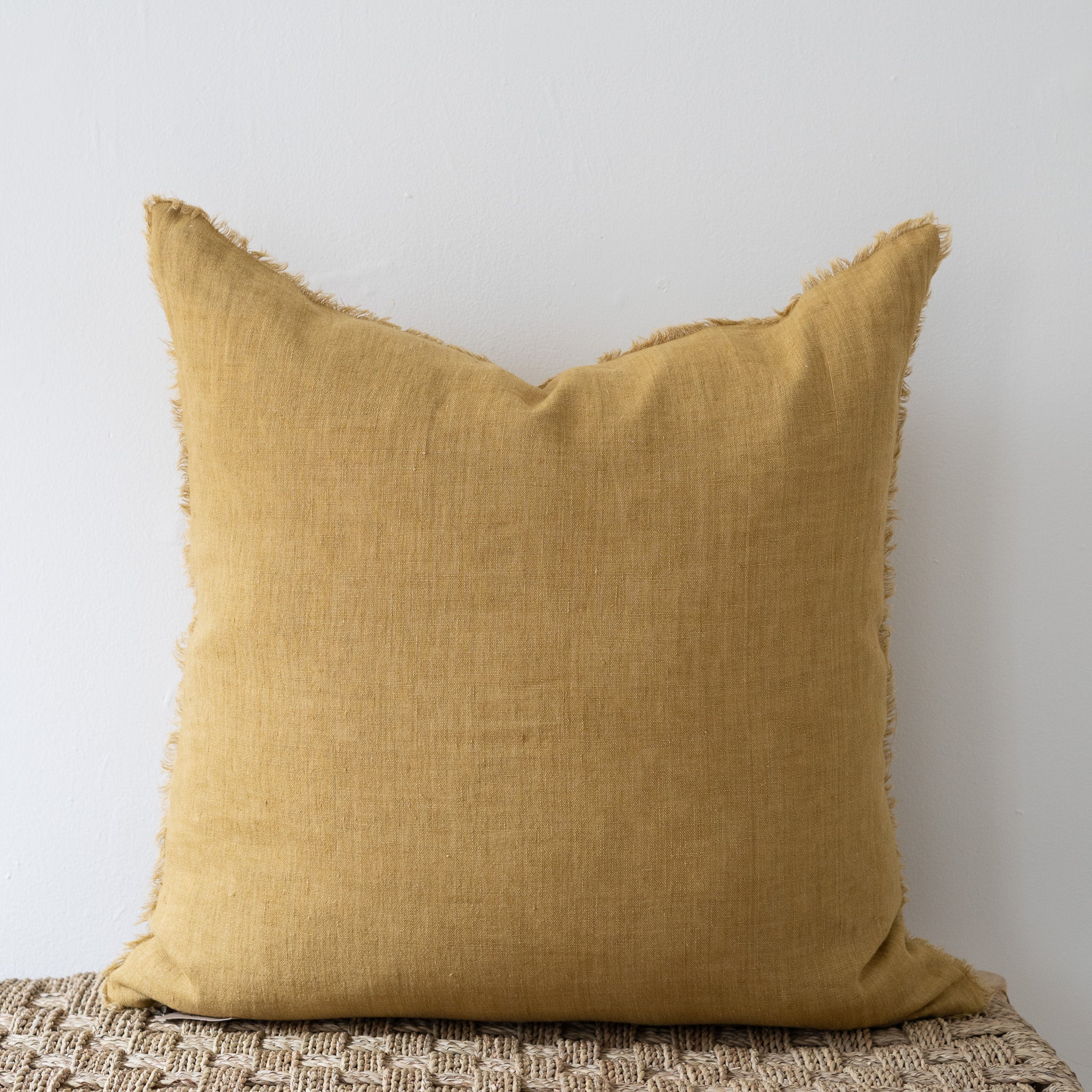 Lina Linen Pillow